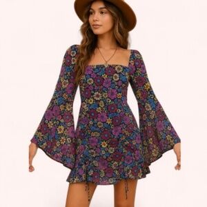 NWT Current Mood It’s A Wild World Floral Groovy Boho Cottage Mini Dress Size S